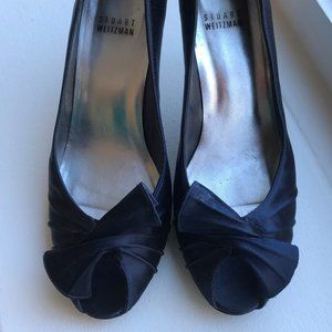 Stuart Weitzman navy peep-toe satin heels size 8